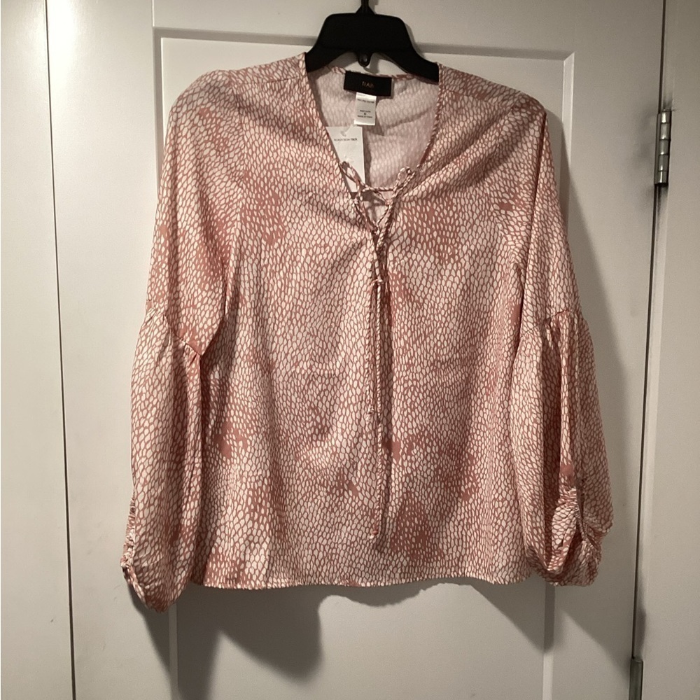 Nwt Nordstrom Rack Rain‎ Size M Top